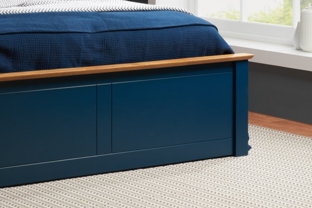 PHOTB_Phoenix Bed_RS_FE_Footboard